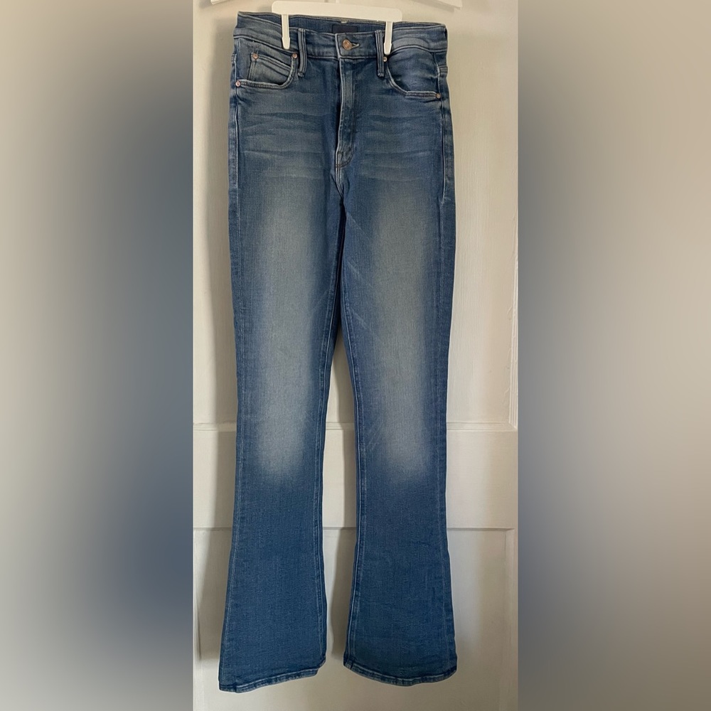Mother Denim - High Waisted Runaway Jeans in Dropping In | Size 28